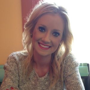 Meet your Posher, Jaclyn